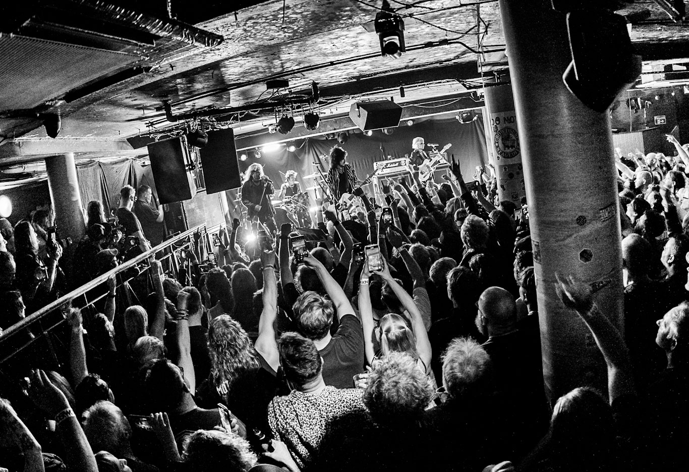 LIVE REVIEW: Dögs of War (Mötley Crüe) at The Underworld, Camden, London Photo Credit Sam Shapiro